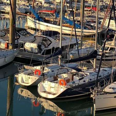 Botel Le Snark